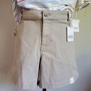 Women  MID-RISE TWILL SHORT